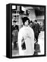 Hotel International THE V.I.P.S d'Anthony Asquith with Elizabeth Taylor, 1963 (b/w photo)-null-Framed Stretched Canvas