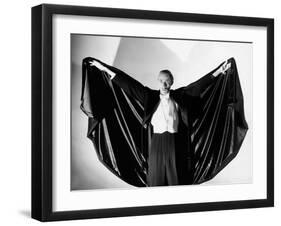 House of Dracula, John Carradine, 1945-null-Framed Photo