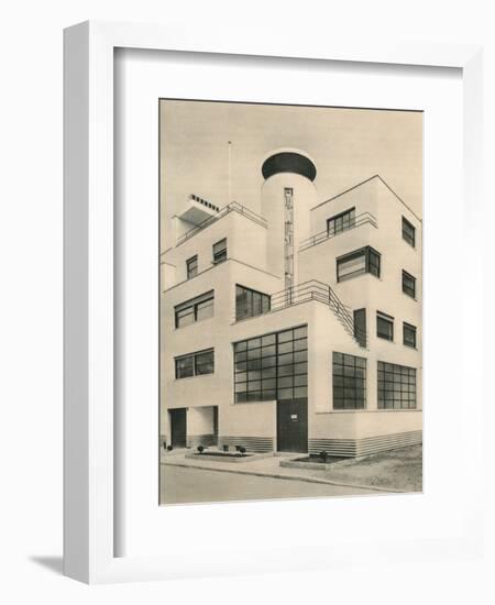 'House of M. M. Joel and Jan Martel, scupltors, Rue Mallet-Stevens, Auteuil', c1927-Unknown-Framed Photographic Print