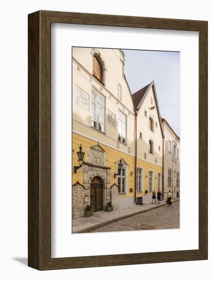 House of the Brotherhood of Black Heads, Old Town, UNESCO World Heritage Site, Tallinn, Estonia, Eu-Ben Pipe-Framed Photographic Print