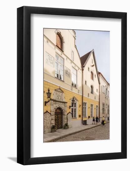 House of the Brotherhood of Black Heads, Old Town, UNESCO World Heritage Site, Tallinn, Estonia, Eu-Ben Pipe-Framed Photographic Print