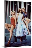 HOW TO MARRY A MILLIONAIRE, 1953 directed by JEAN NEGULESCO Maeilyn Monroe, Lauren Bacall and Betty-null-Mounted Photo