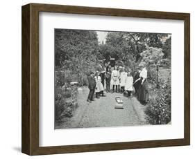 How to Read a Sun-Dial, Birley House Open Air School, Forest Hill, London, 1908-null-Framed Photographic Print