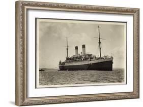 HSDG, Dampfschiff Monte Olivia Vor Anker, Beladung-null-Framed Giclee Print