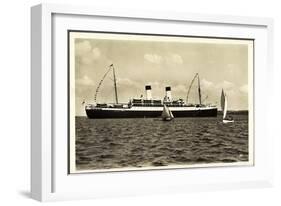 HSDG, M.S. Monte Sarmiento, Dampfschiff, Segelboote-null-Framed Giclee Print