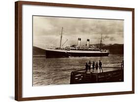 HSDG, Zweischrauben Dampfschiff Monte Olivia, Kinder-null-Framed Giclee Print