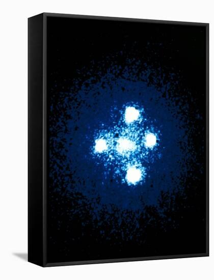 Hubble Space Telescope Image of the Einstein Cross-null-Framed Stretched Canvas