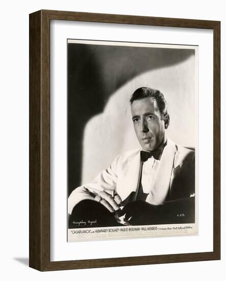 Humphrey Bogart (1899-1957) in Film Casablanca by Michael Curtiz Par Anonymous, 1942 - Photograph --Anonymous Anonymous-Framed Giclee Print