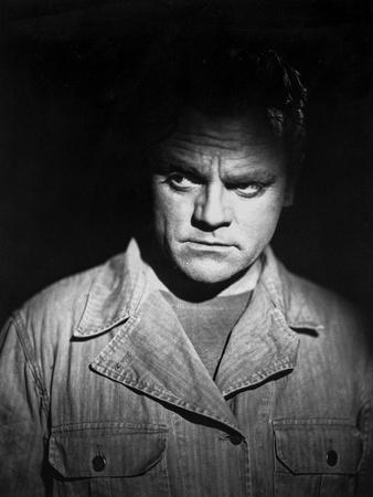 James Cagney Portrait in Cotton Jacket and Black Round Neck Shirt with Face Highlighted