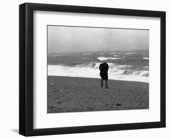 Hurricane Belle 1976-Charles Bennett-Framed Photographic Print