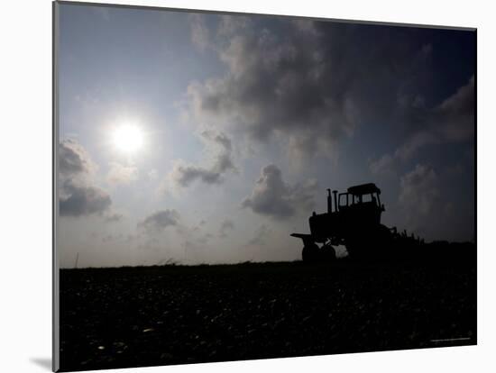 Hurricane Gustav, Jeanerette, LA-null-Mounted Photographic Print