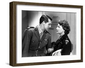 I Was A Male War Bride, Cary Grant, Ann Sheridan, 1949-null-Framed Photo