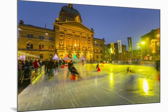 Ice Rink and Bundeshaus, Parliament Building, Bern, Jungfrau region, Bernese Oberland, Swiss Alps,-Frank Fell-Mounted Premium Photographic Print