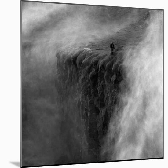 Iceland-Maciej Duczynski-Mounted Photographic Print