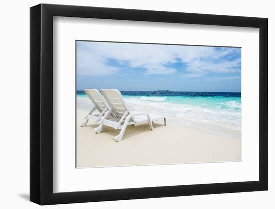 Idyllic Beach Scene in the Maldives-John Harper-Framed Photographic Print