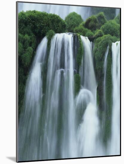 Iguazu Falls in Argentina-Craig Lovell-Mounted Photographic Print