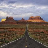 Monument Valley III-Ike Leahy-Photographic Print