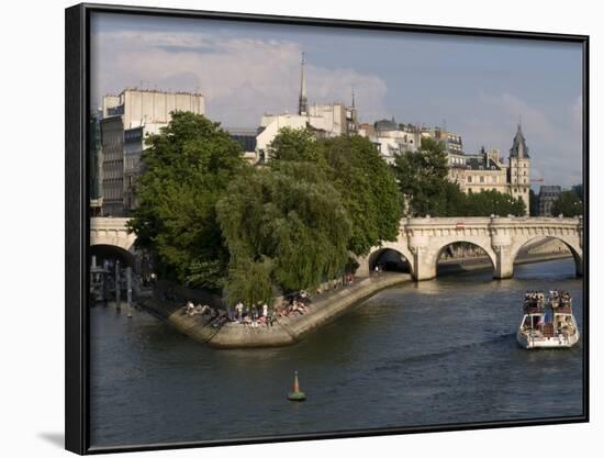 Ile De La Cite, Paris, France-Sergio Pitamitz-Framed Photographic Print