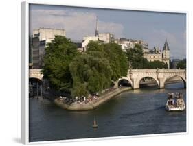 Ile De La Cite, Paris, France-Sergio Pitamitz-Framed Photographic Print