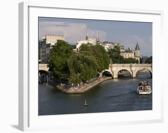 Ile De La Cite, Paris, France-Sergio Pitamitz-Framed Photographic Print