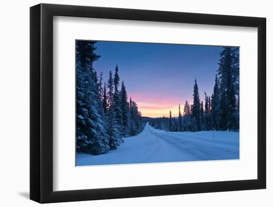 Image-nordicview-Framed Photographic Print