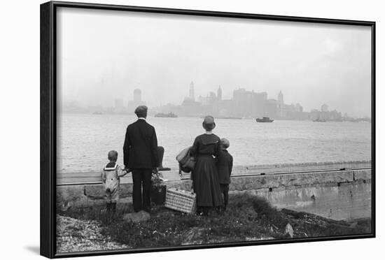 Immigrant Family Looking at New York Skyline-null-Framed Photographic Print