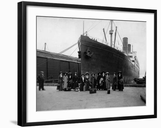 Immigration to the USA, British Women in New York-null-Framed Photographic Print