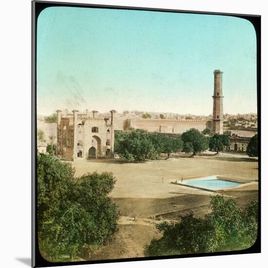 In the Fort, Lahore, India, Late 19th or Early 20th Century-null-Mounted Giclee Print