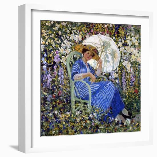 In the Garden, C.1910-11-Frederick Carl Frieseke-Framed Premium Giclee Print