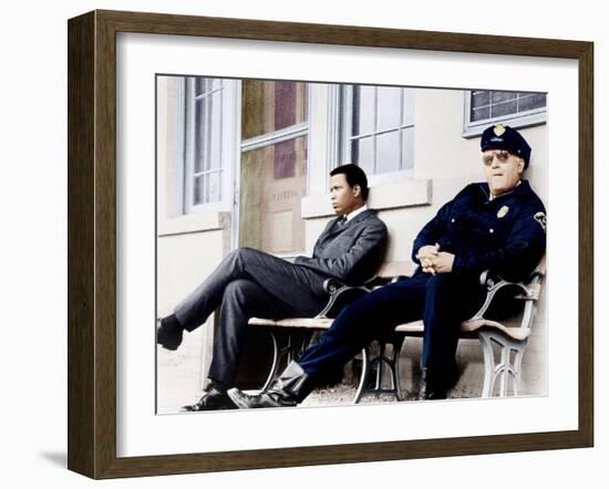 In the Heat of the Night, Sidney Poitier, Rod Steiger, 1967-null-Framed Photo