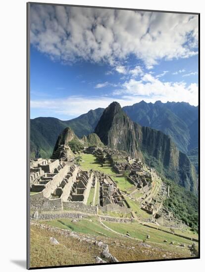 Inca Ruins in Morning Light, Machu Picchu, Unesco World Heritage Site, Urubamba Province, Peru-Gavin Hellier-Mounted Photographic Print