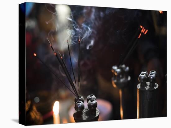 Incense burning at a Hindu temple in New Delhi, India, Asia-Matthew Williams-Ellis-Stretched Canvas