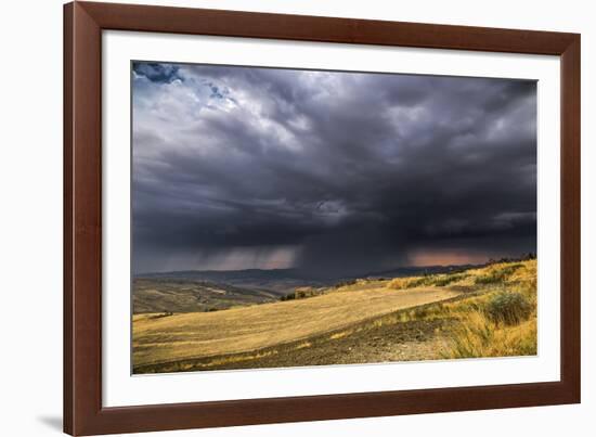 Incoming-Giuseppe Torre-Framed Photographic Print