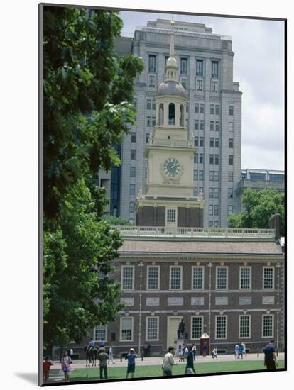 Independence Hall, Site of the Signing of the Declaration of Independence, Philadelphia, USA-Robert Francis-Mounted Photographic Print