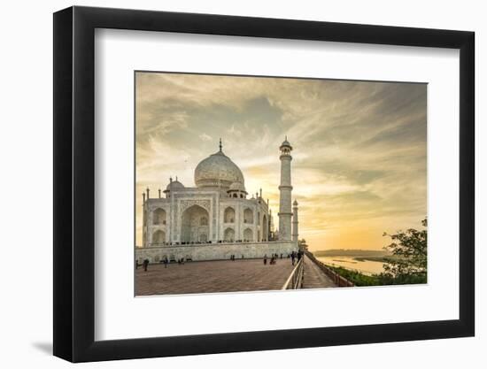 India, Uttar Pradesh. Agra. Taj Mahal tomb and minarets on the Yamuna River at sunset-Alison Jones-Framed Photographic Print