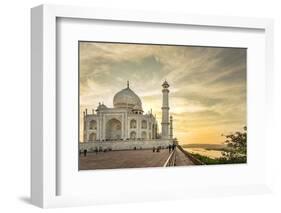 India, Uttar Pradesh. Agra. Taj Mahal tomb and minarets on the Yamuna River at sunset-Alison Jones-Framed Photographic Print