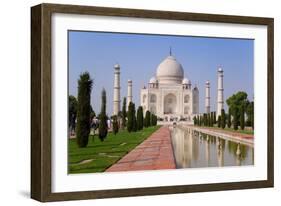 India, Uttar Pradesh, the Taj Mahal, This Mughal Mausoleum Has Become the Tourist Emblem of India-Gavin Hellier-Framed Photographic Print