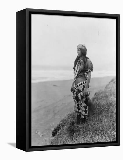 Indian Woman in Primitive Dress Edward Curtis Photograph-Lantern Press-Framed Stretched Canvas