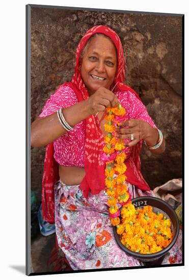 Indian woman making garlands in Ajmer, Rajasthan, India-Godong-Mounted Photographic Print