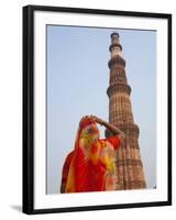 Indian Women at Qutb Minar (UNESCO World Heritage Site), Delhi, India-Keren Su-Framed Photographic Print