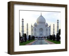 Indien Taj Mahal Jahrestag-Gurinder Osan-Framed Photographic Print