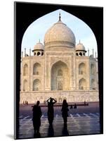 Indien Taj Mahal Jahrestag-Gurinder Osan-Mounted Photographic Print