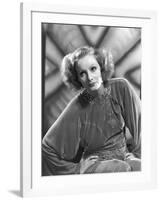 INSPIRATION, 1931 directed by CLARENCE BROWN Greta Garbo (b/w photo)-null-Framed Photo