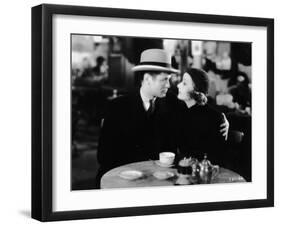 INSPIRATION, 1931 directed by CLARENCE BROWN Robert Montgomery / Greta Garbo (b/w photo)-null-Framed Photo