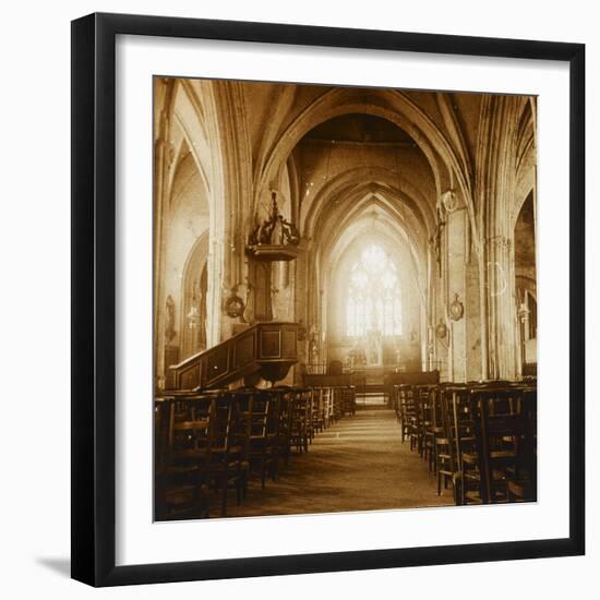 Intérieur d'église-null-Framed Giclee Print