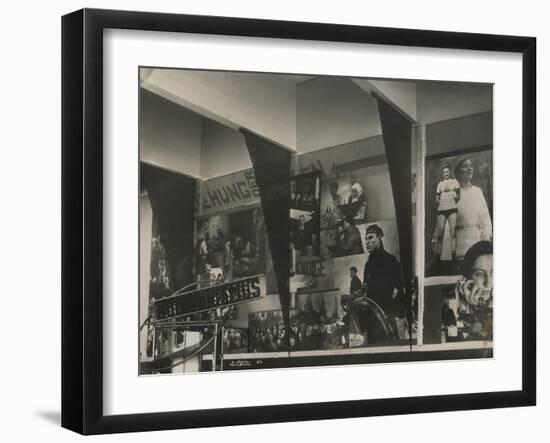 Interior of the Soviet Pavilion at the International Press Exhibition, Cologne-El Lissitzky-Framed Giclee Print