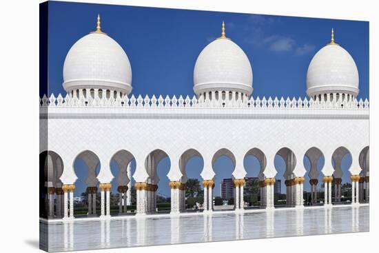 Internal View of the Sheikh Zayed Mosque, Al Maqta District of Abu Dhabi, Abu Dhabi-Cahir Davitt-Stretched Canvas
