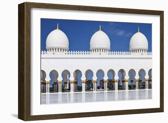 Internal View of the Sheikh Zayed Mosque, Al Maqta District of Abu Dhabi, Abu Dhabi-Cahir Davitt-Framed Photographic Print