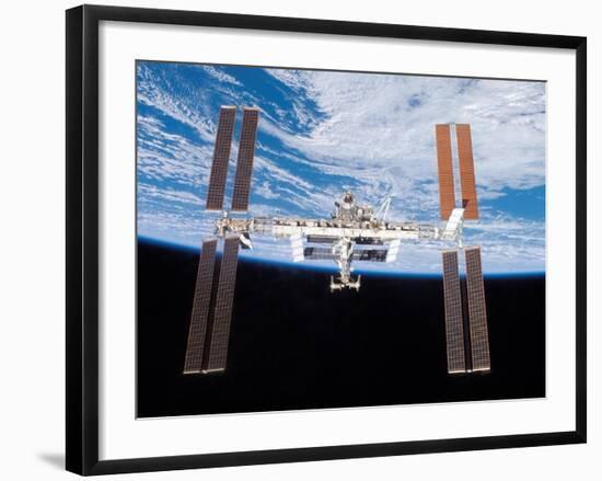 International Space Station in 2007-null-Framed Photo