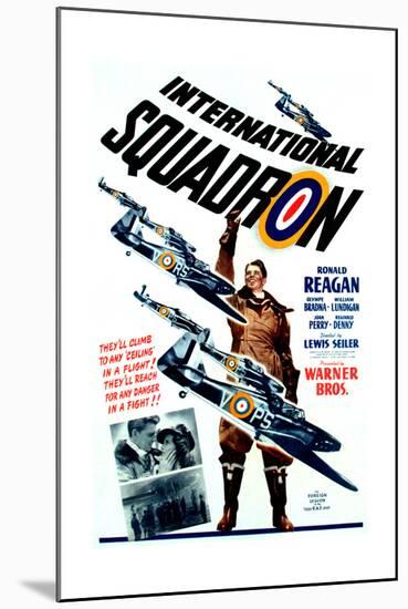 INTERNATIONAL SQUADRON, Ronald Reagan (center), 1941.-null-Mounted Art Print